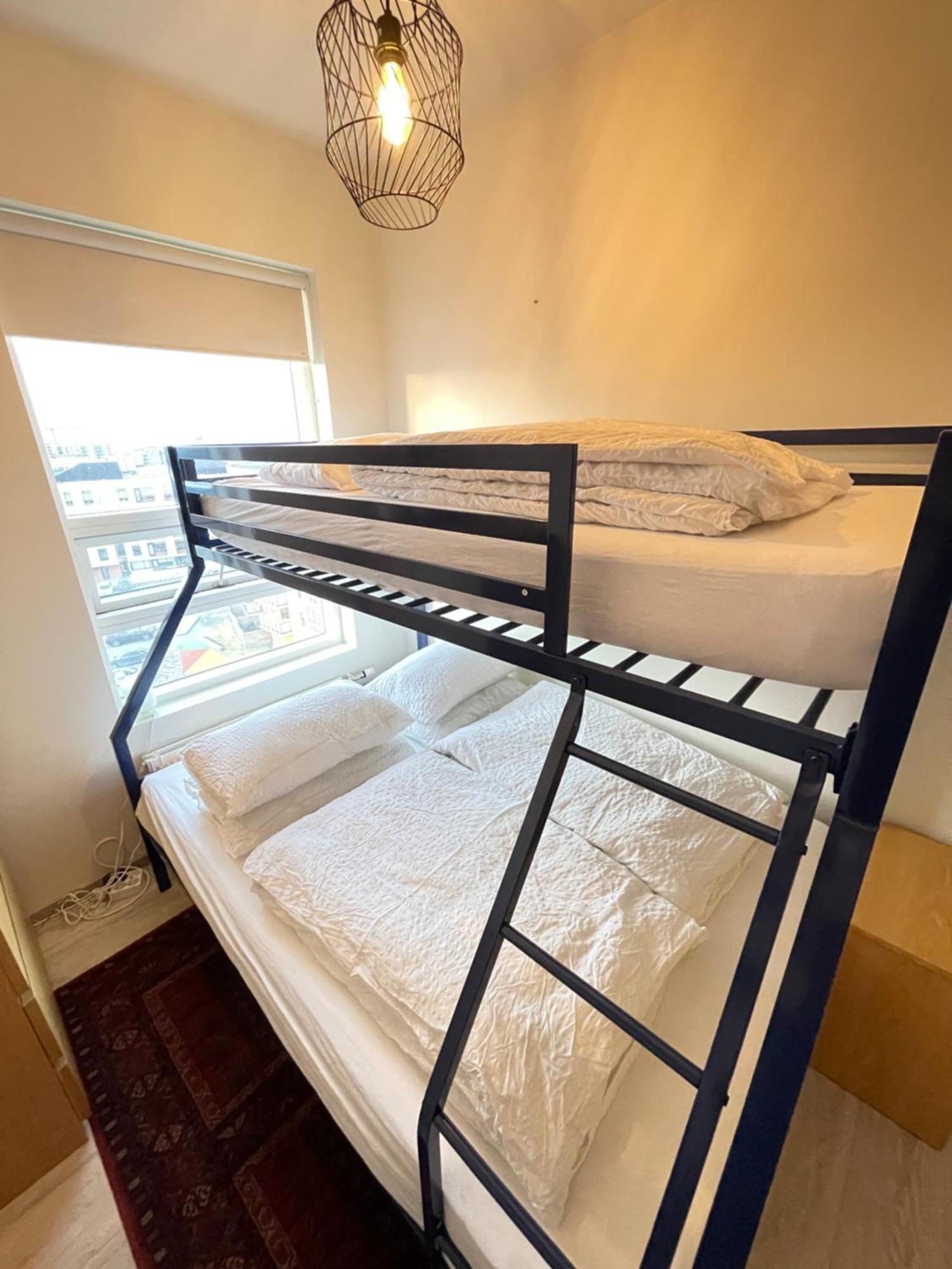 Modern And Spacious 3 Bedroom Apartment In Kopavogur 雷克雅維克 外观 照片